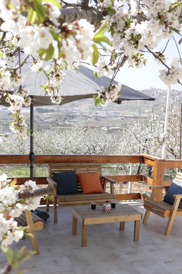Oriental Nature Majdal Shams Bagian luar foto