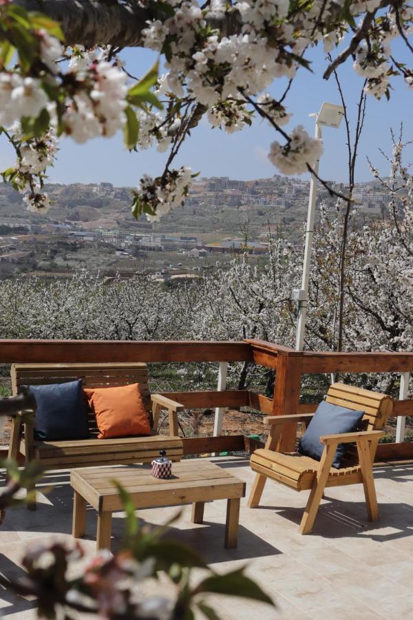 Oriental Nature Majdal Shams Bagian luar foto
